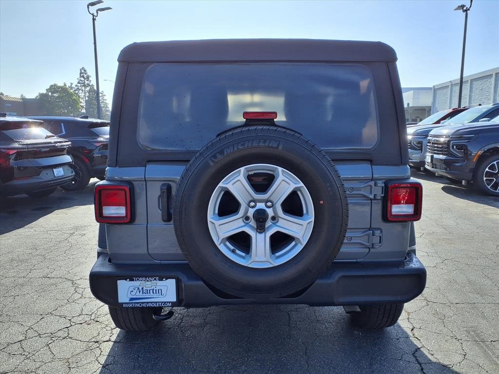 2021 Jeep Wrangler Sport S