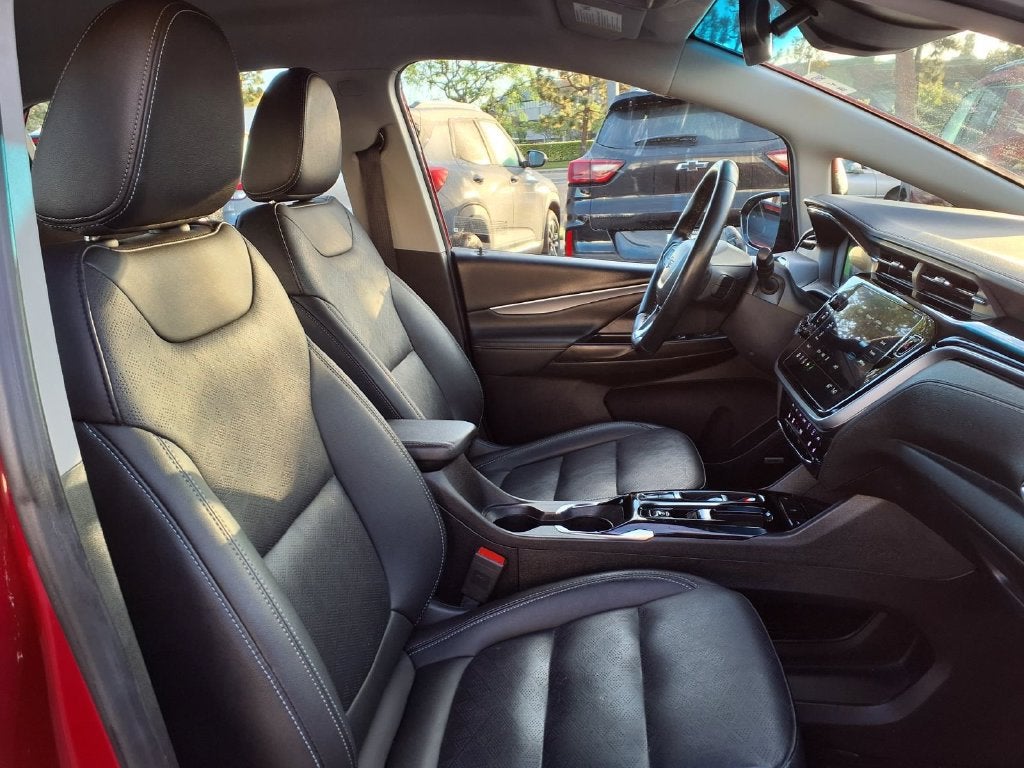 2023 Chevrolet Bolt EV 2LT