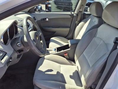 2011 Chevrolet Malibu LT w/2LT