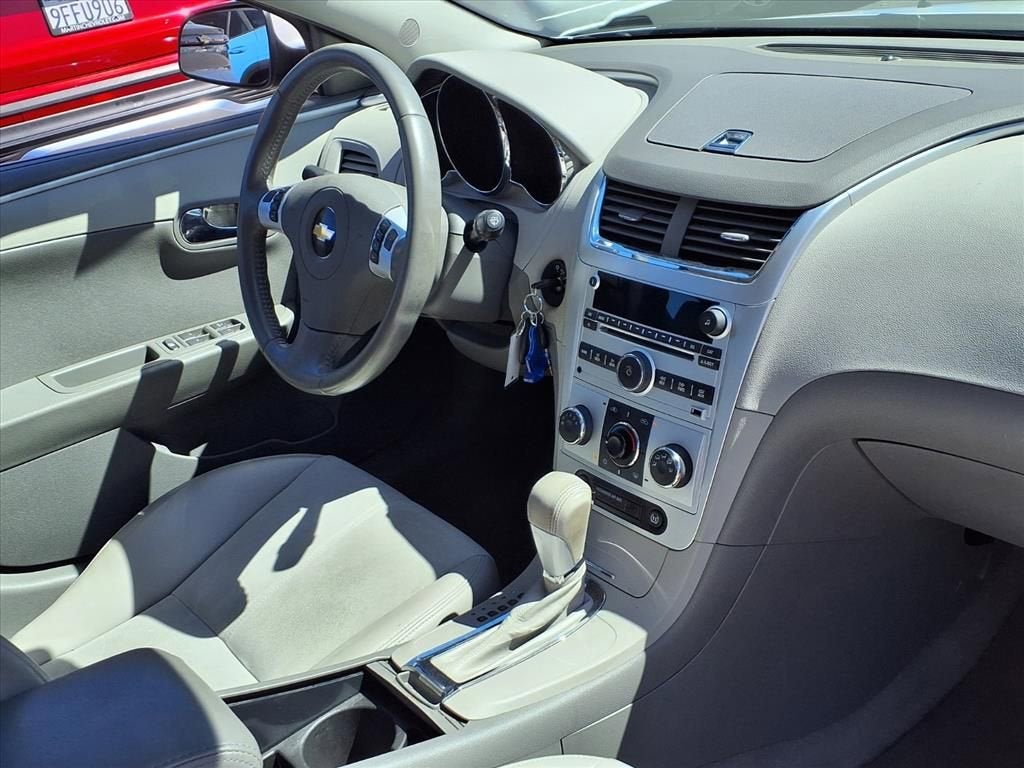 2011 Chevrolet Malibu LT w/2LT