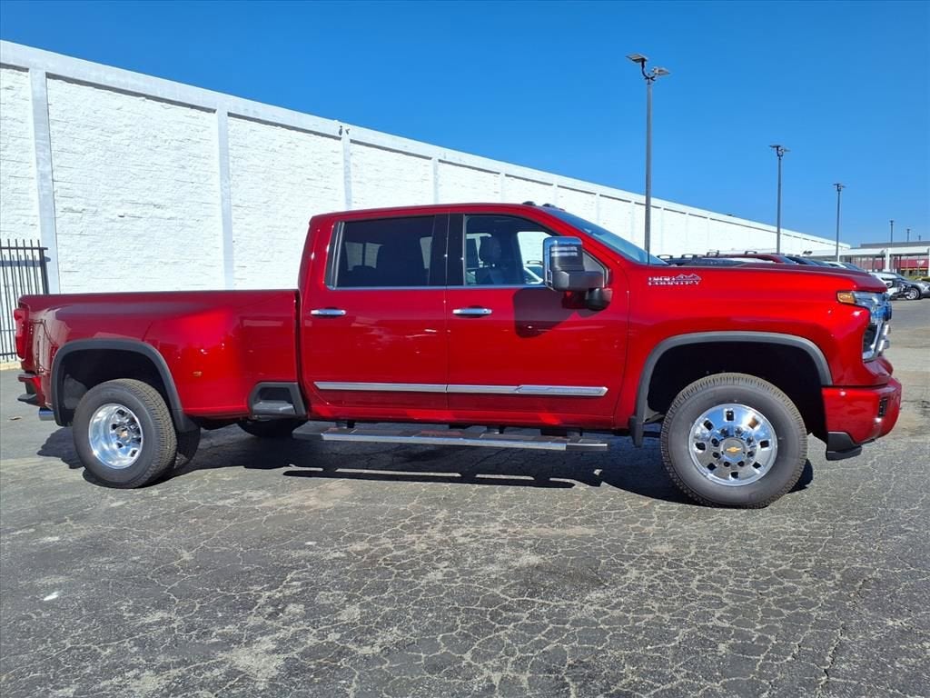 2026 Chevrolet Silverado 3500 HD High Country DRW