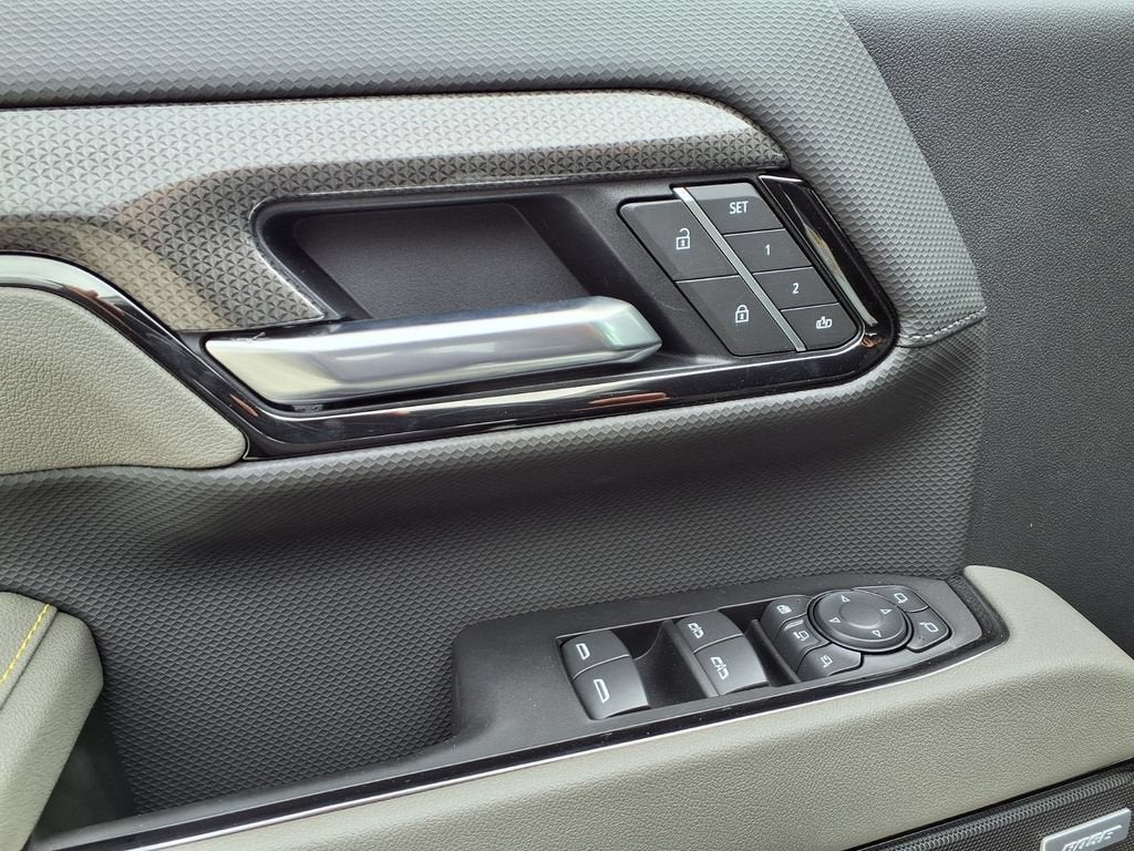 2026 Chevrolet Silverado 2500 HD ZR2 - Photo 8