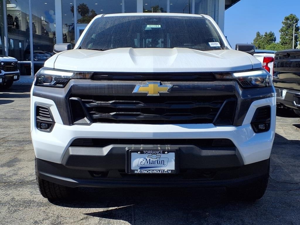 2025 Chevrolet Colorado WT/LT