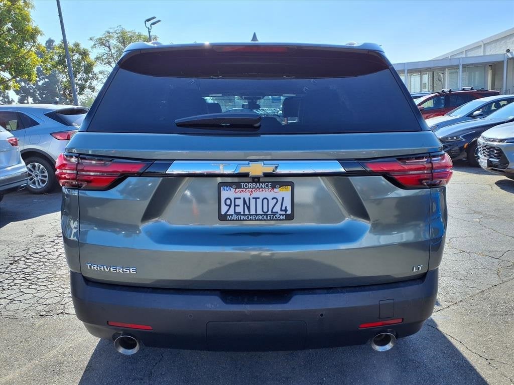 2023 Chevrolet Traverse LT Cloth