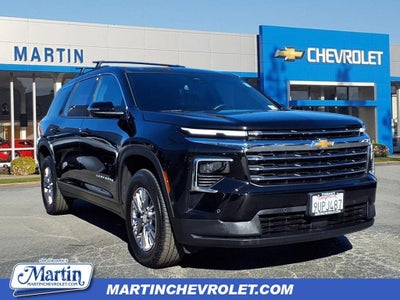 2025 Chevrolet Traverse LT