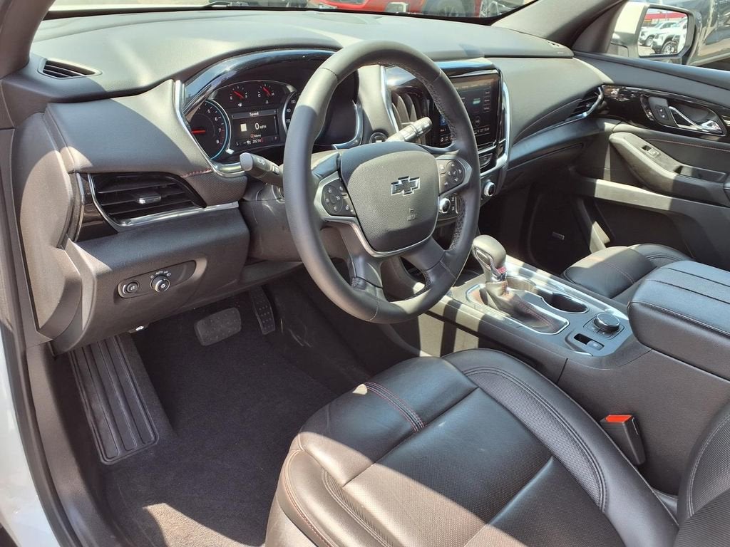 2023 Chevrolet Traverse RS