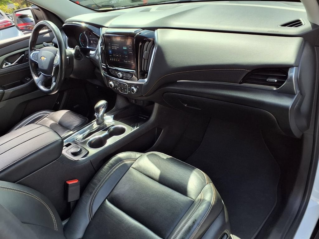 2021 Chevrolet Traverse Premier
