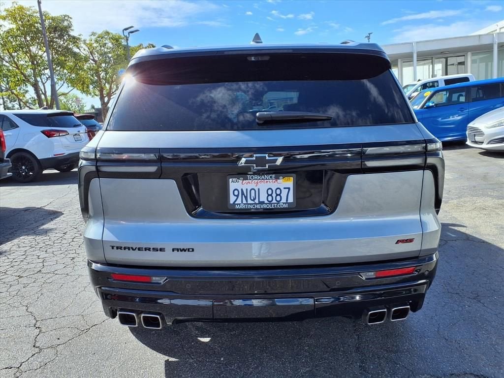 2024 Chevrolet Traverse RS