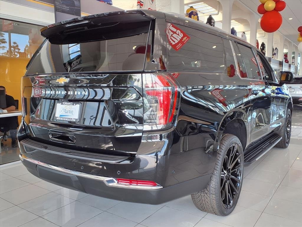 2026 Chevrolet Suburban LS