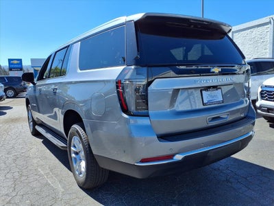 2026 Chevrolet Suburban LT