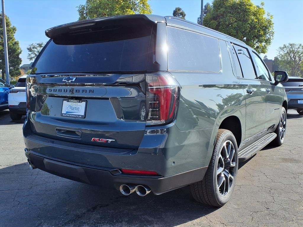 2026 Chevrolet Suburban RST