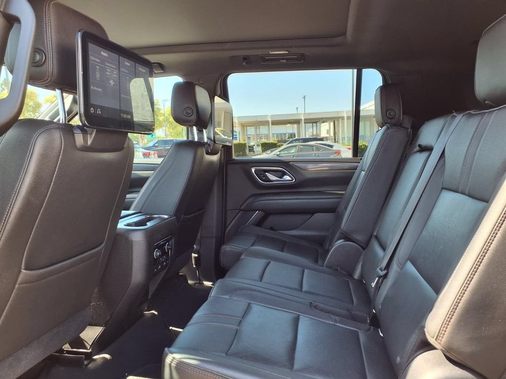 2021 Chevrolet Suburban RST