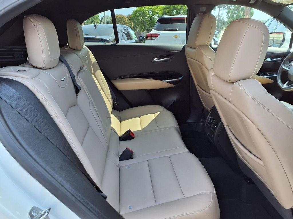 2024 Cadillac XT4 Luxury