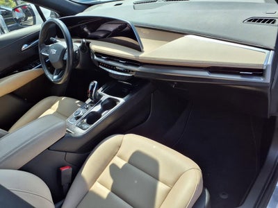 2024 Cadillac XT4 Luxury