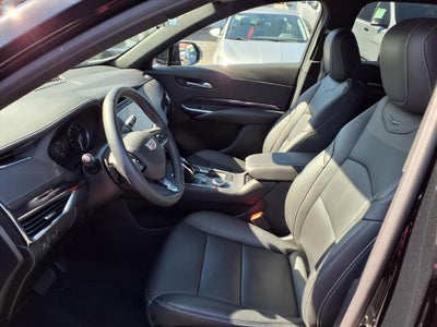 2023 Cadillac XT4 Luxury