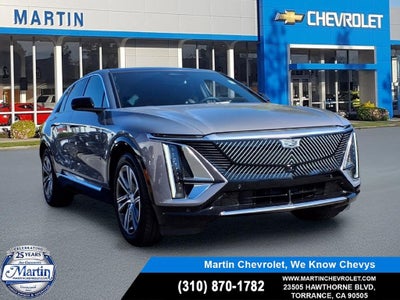 2024 Cadillac LYRIQ Luxury 1