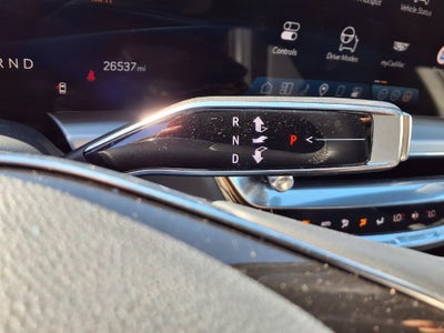 2024 Cadillac LYRIQ Luxury 1