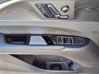 2024 Cadillac LYRIQ Luxury 1