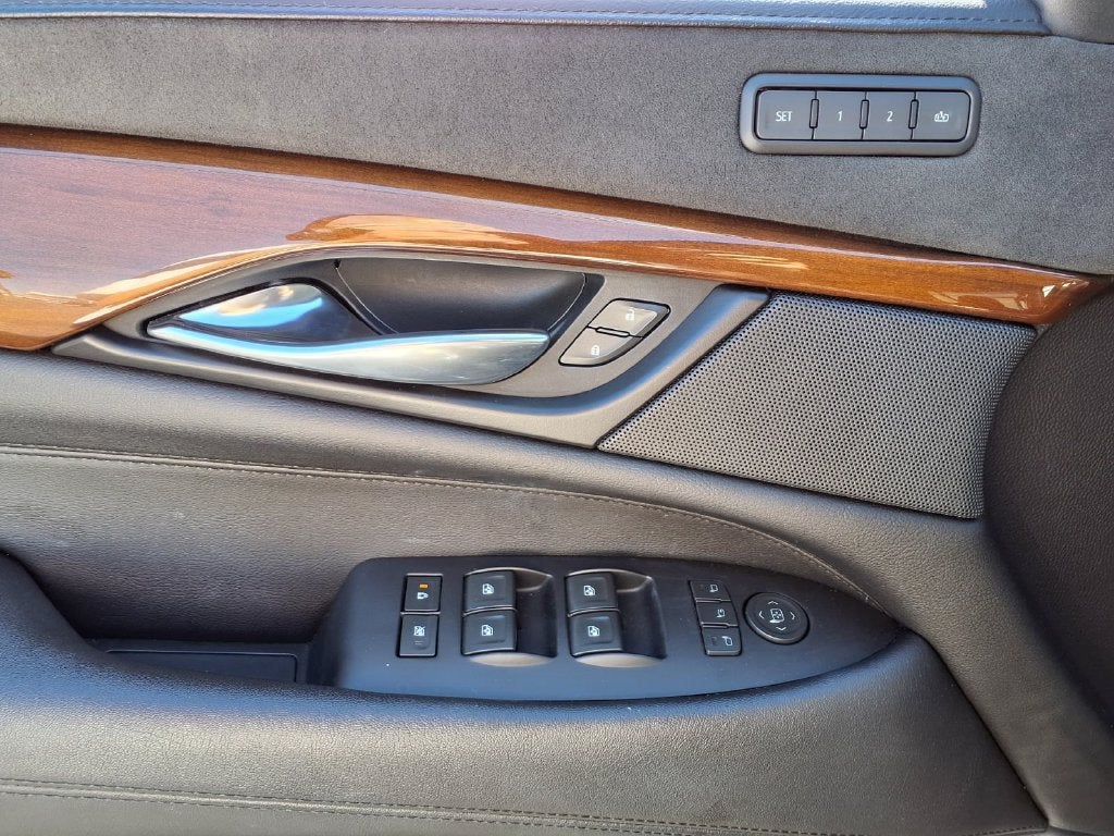2020 Cadillac Escalade Luxury