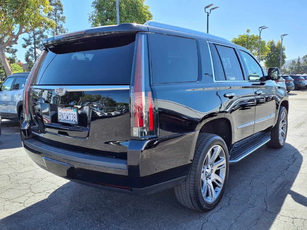 2020 Cadillac Escalade Luxury