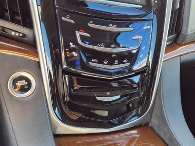 2020 Cadillac Escalade Luxury