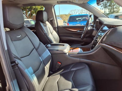 2019 Cadillac Escalade Luxury