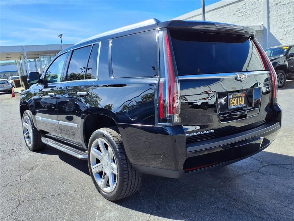 2019 Cadillac Escalade Luxury