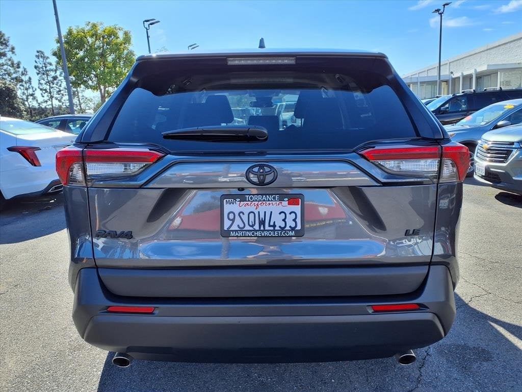 2025 Toyota RAV4 LE
