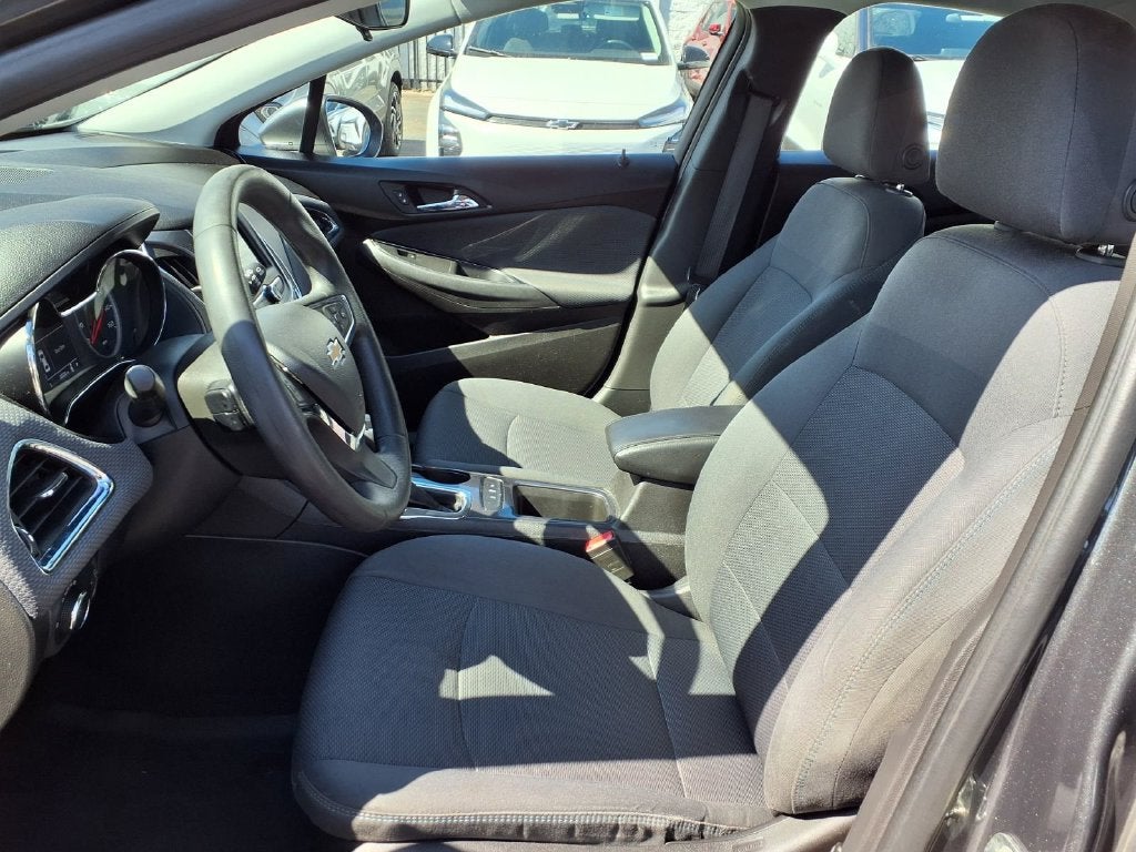 2019 Chevrolet Cruze LT