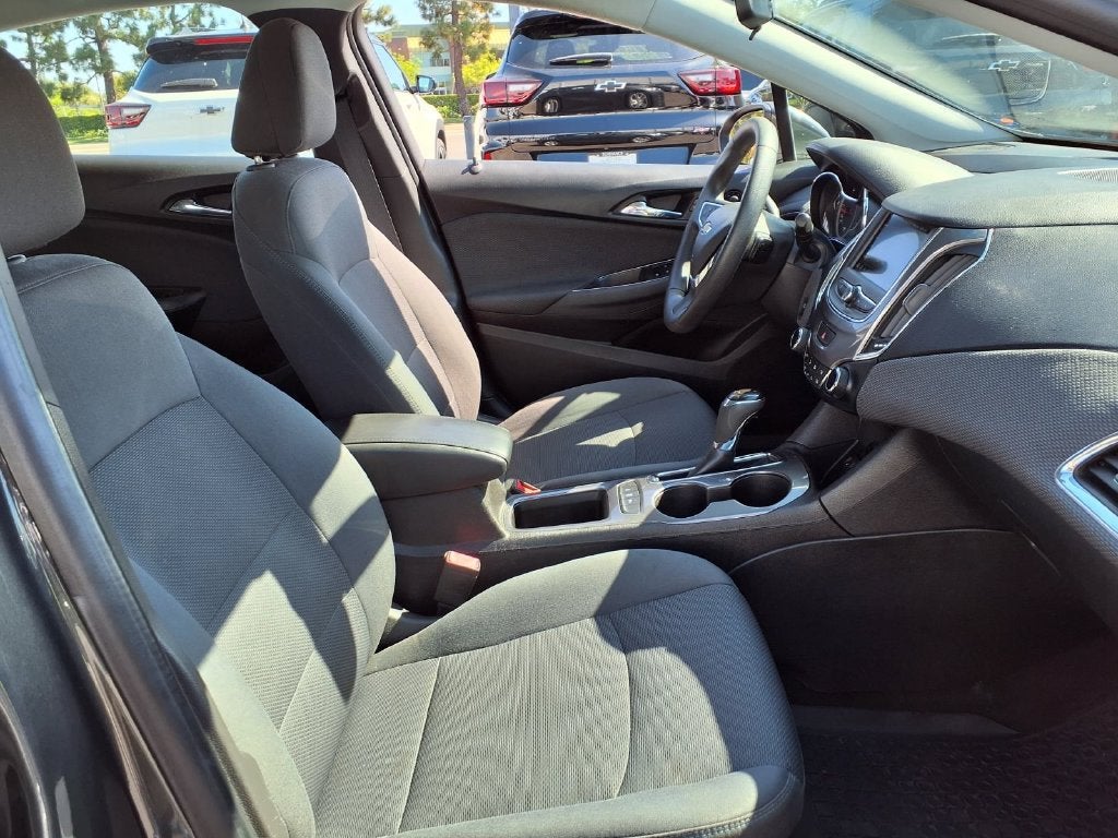 2019 Chevrolet Cruze LT
