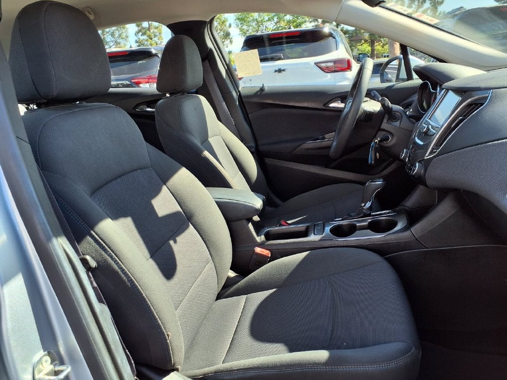 2017 Chevrolet Cruze LT