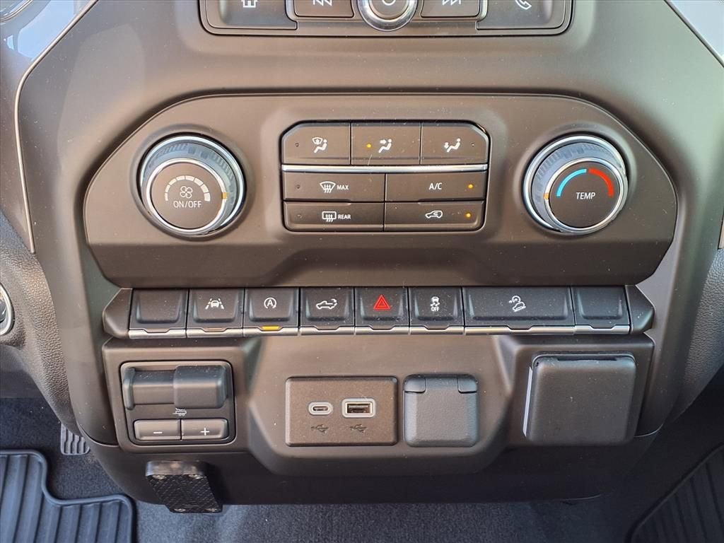 2024 Chevrolet Silverado 1500 Custom Trail Boss