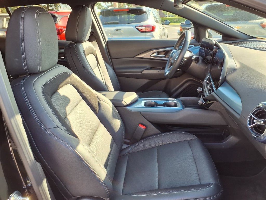 2024 Chevrolet Equinox EV 2LT