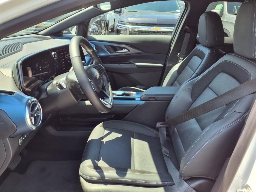 2024 Chevrolet Equinox EV 2LT