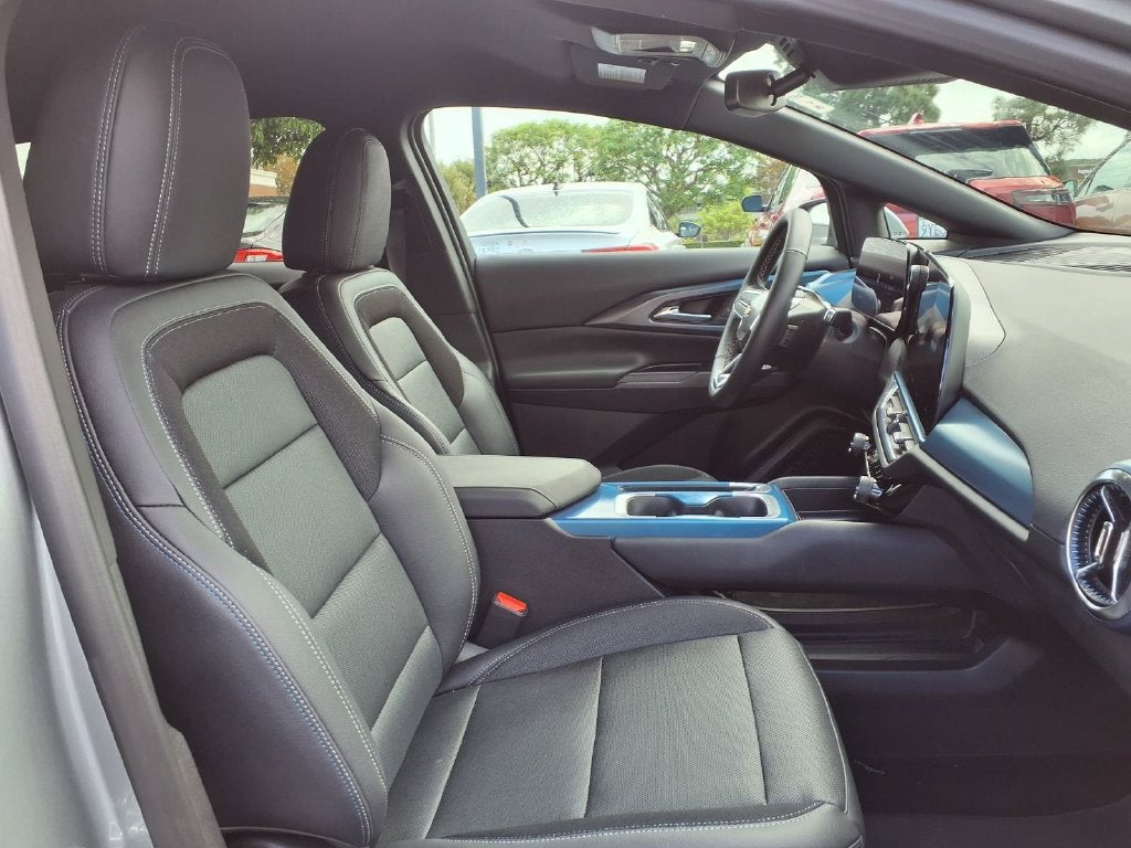 2024 Chevrolet Equinox EV 2LT