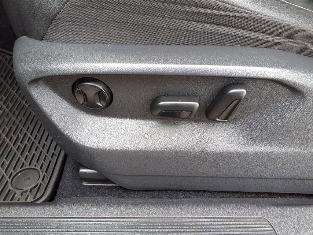 2018 Volkswagen Tiguan 2.0T SEL