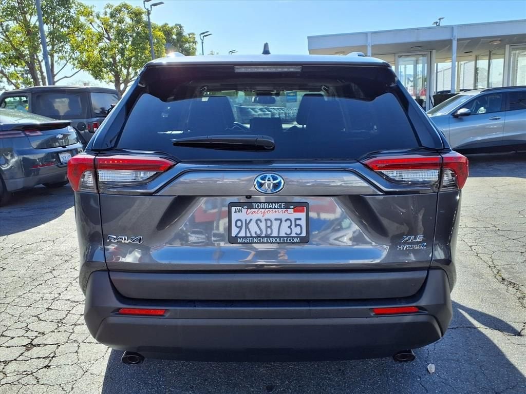 2024 Toyota RAV4 Hybrid XLE Premium