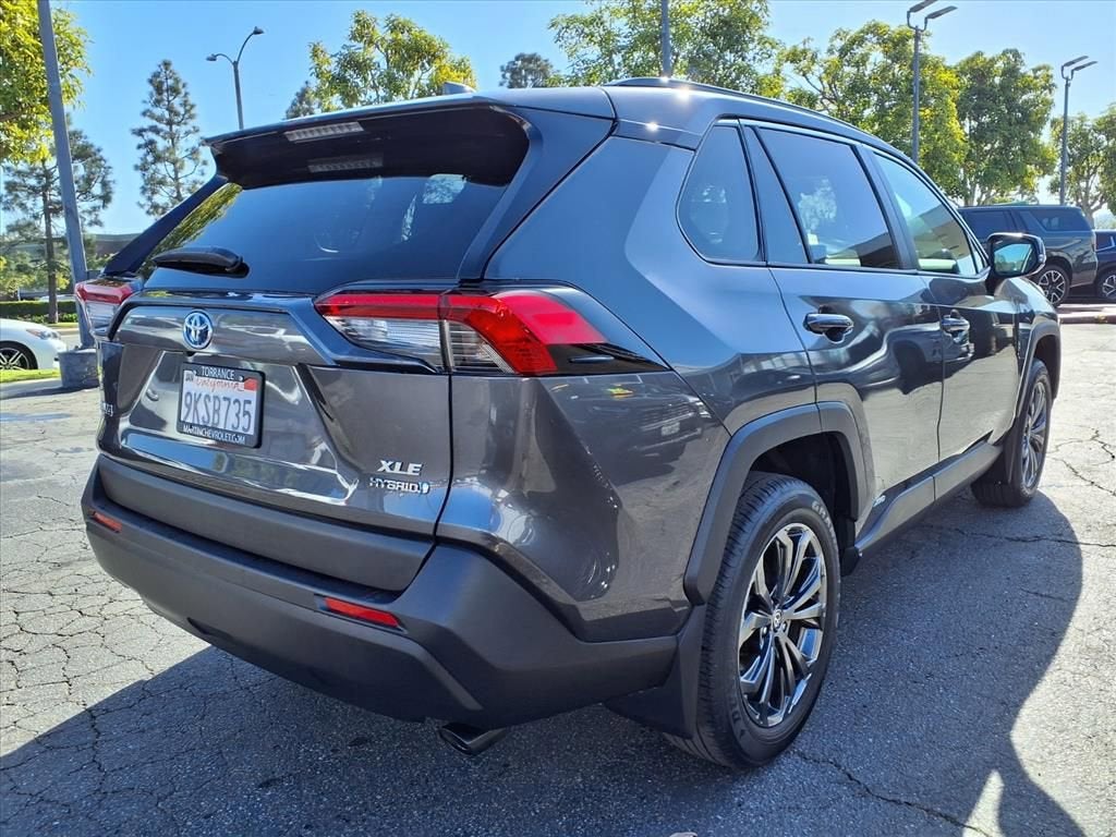 2024 Toyota RAV4 Hybrid XLE Premium