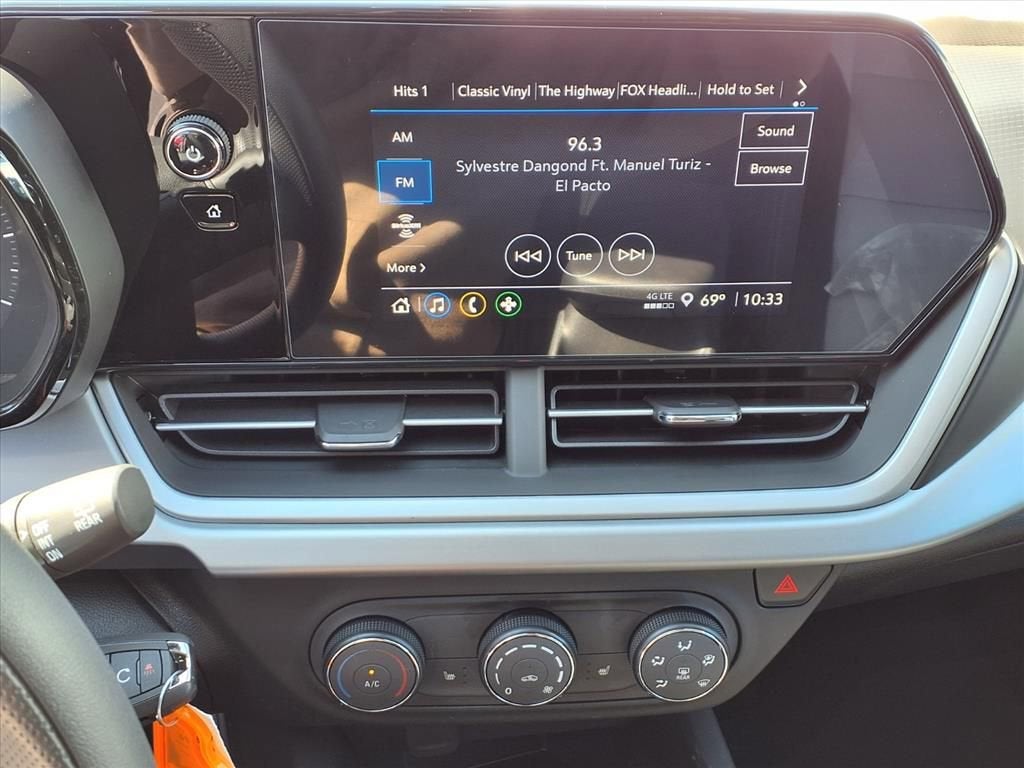 2026 Chevrolet Trax LS