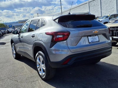 2025 Chevrolet Trax LS