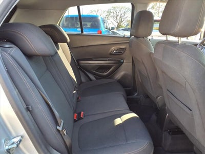 2022 Chevrolet Trax LS