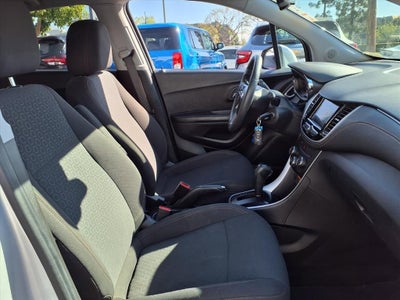 2022 Chevrolet Trax LS