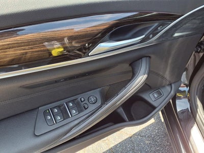 2018 BMW 530i 530i