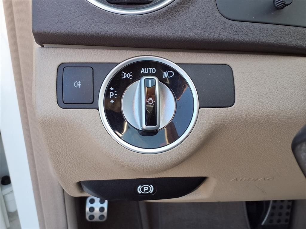 2012 Mercedes-Benz C 250 Sport